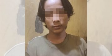MS diamankan di Mapolsek Siantar Barat. (ist/metro24jam.com) Sumber: https://news.metro24jam.com/read/2020/07/09/96543/1-lagi-anggota-komplotan-pembobol-toko-anda-diringkus-3-lainnya-masih-buron Follow Twitter @Metro24Jamcom dan FB http://fb.com/metro24jamcom
