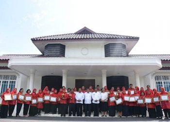 Kepala Dinas Pendidikan Deliserdang beserta seluruh jajaran. (ist/metro24jam.com)