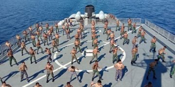 Tentara Laut Diraja Malaysia dan TNI AL gelar patroli bersama di Selat Malaka
