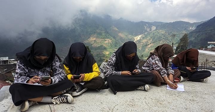 Subsidi pulsa untuk guru dan pelajar, Kemendikbud siapkan Rp 8,9 T