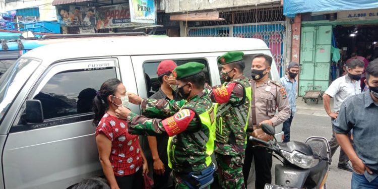 Personil Polsek Dolok Pardamean Polres Simalungun, terapkan pelaksanaan protokol kesehatan