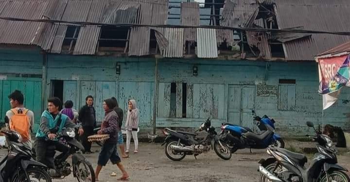 Pakpak Bharat di Guyur Hujan Es (Hail) dan Angin Kencang