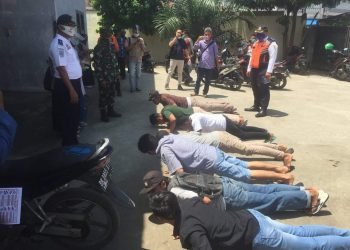 Terjaring razia masker 150 warga di pasar Delitua