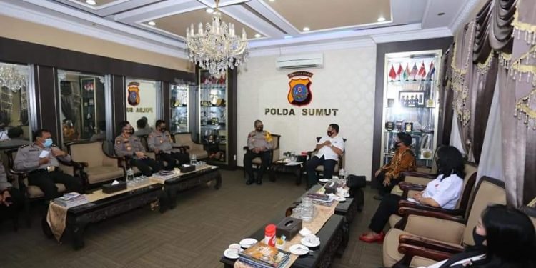 Polda Sumut Gelar Operasi Yustisi, Bagi pelanggar tak pakai masker siap – siap terima sanksi.