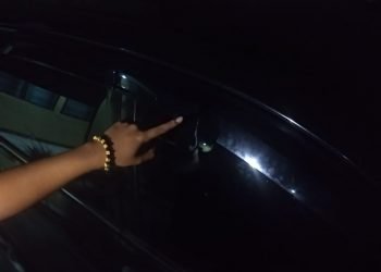 Anggota Penarik Leasing PT Lim Boho Jaya Pecahkan Kaca Mobil Avanza Penumpang Pingsan Teriak “Rampok”