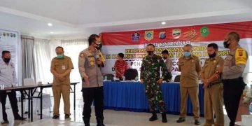 Polres Pakpak Bharat Bersama Forkopimda Gelar Simulasi Sispamkota Operasi Mantap Praja Toba Tahun 2020 Tactical Floor Game