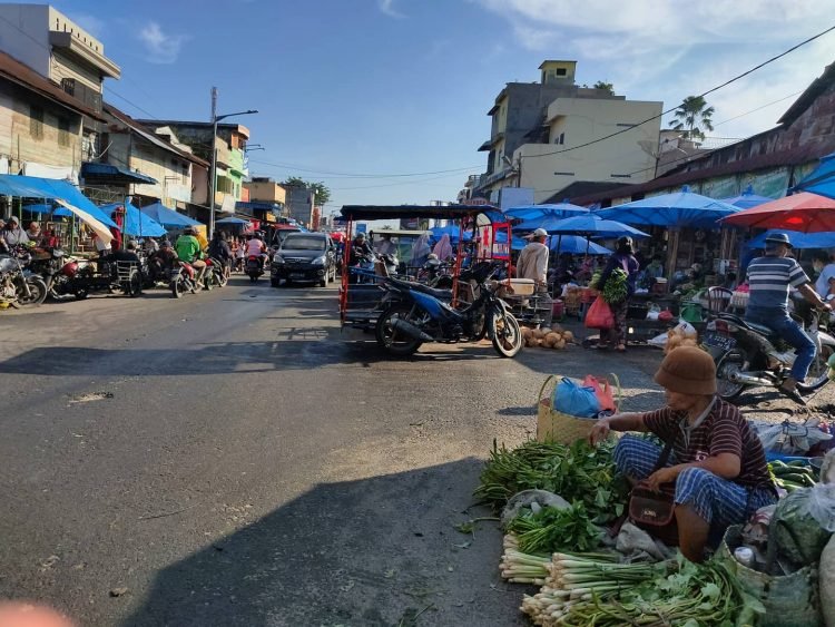 Ayo belanja ke Pasar tradisional