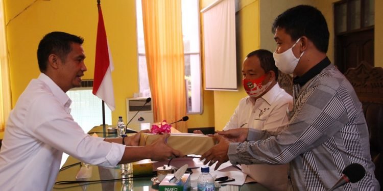 Pelaksanaan APBD merupakan Kerja Sama Eksekutif dan Legislatif