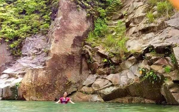 Wisata pemandian di Panombean Panei “Marjandi Embong”