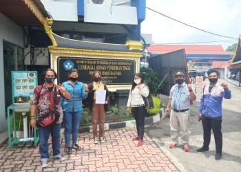 Mahasiswa Gihon Tuntut Ijazah SD-SMP-SMA Dikembalikan