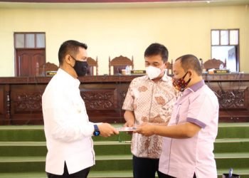 Walikota Siantar Sampaikan Pidato Penutupan Rapat Paripurna DPRD