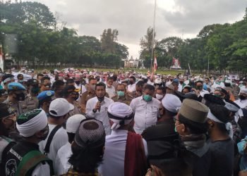 Hefriansyah : ” Direksi RSUD Djasamen Saragih Saya Berhentikan ! “