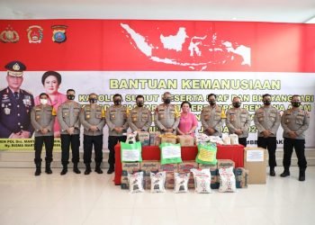 Kapolda Sumut Dan Ketua Bhayangkari Daerah Sumut Serahkan Bantuan Kemanusiaan Untuk Provinsi Sulawesi Barat Dan Kalimatan Selatan