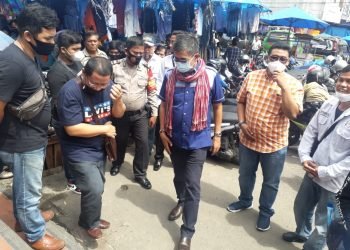 Hinca Panjaitan Kunjungi Pasar Horas Kota Pematangsiantar