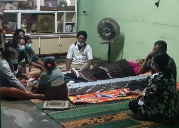 Gadis Tua Nekat Akhiri Hidupnya Dengan Tali Plastik