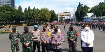 Kapolri Lepas 40.366 Bhabinkamtimas Sebagai Tracer Penyebaran Covid-19