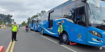 Kapolres Simalungun Pimpin KRYD di Pos Pam VI Simpang Sitahoan