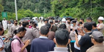 LSM Formikom Demo PT TPL Di Aek Nauli