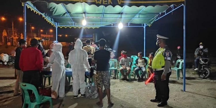 Tiga Pilar Rutin Gelar Ops Yustisi PPKM Mikro Tegakan Prokes di kota Padangsidimpuan