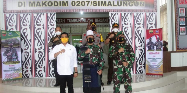 Wali Kota Pematangsiantar hadiri Kunjungan Kerja Komandan Korem 022, Kolonel Inf. Parlindungan Hutagalung, SAP, di Makodim 0207 Simalungun