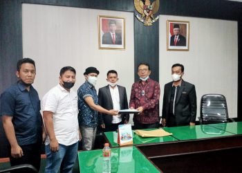 Pengusulan Tiga Hutan Adat di Lingkungan Danau Toba Simalungun di Tolak