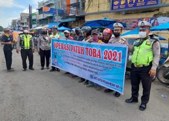 Kanit Lantas Polsek Medan Area Iptu M.Simanjuntak Pimpin Operasi Patuh Toba 2021