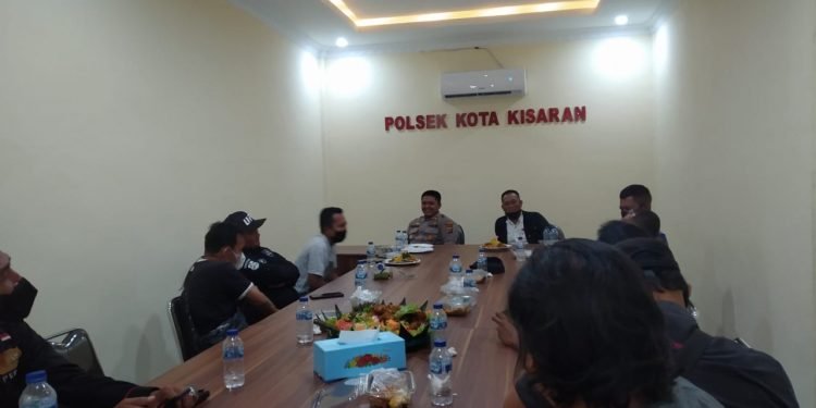 Guna Dukung PRM Kapolsek Kota Kisaran Ajak Awak Media Dukung Program Kerja Kapolres