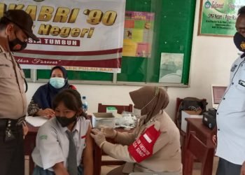 Polres Asahan Laksanakan Vaksinasi Massal Di Empat Lokasi Kepada 3400 Orang Pelajar