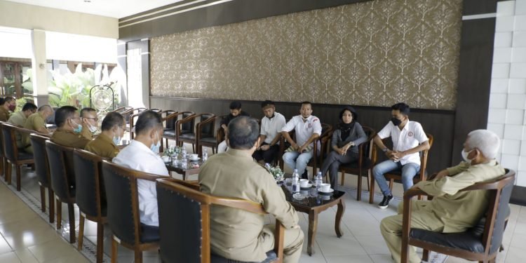 PAC Pospera Silau Laut dan Air Joman Audiensi Ke Bupati Asahan Sampaikan Aspirasi Ruas Jalan 54 Rusak Parah