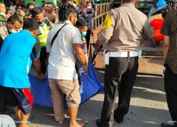 Brakkkk..Karyawan STTC Tewas Terlindas Hingga Masuk Ke Kolong Trcuk, Ini Identitasnya…..