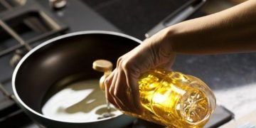 Harga minyak goreng melambung, Kemendag belum bahas evaluasi HET