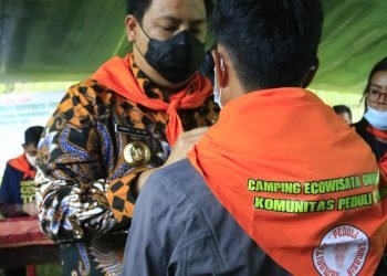 Kegiatan Camping Ekowisata Gunung Toba di Hutan Lindung Ronggur Nihuta Resmi Dibuka Bupati Samosir