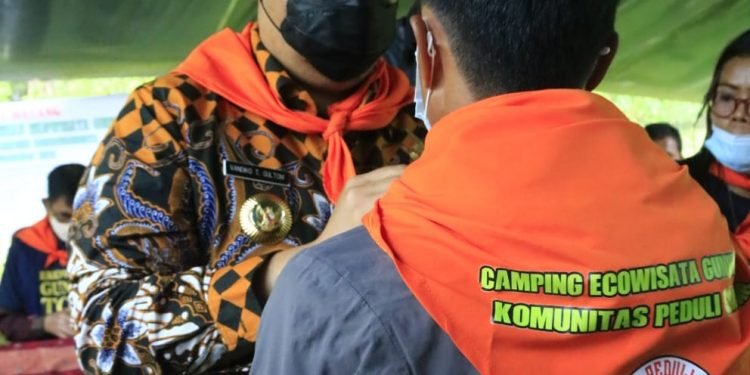 Kegiatan Camping Ekowisata Gunung Toba di Hutan Lindung Ronggur Nihuta Resmi Dibuka Bupati Samosir