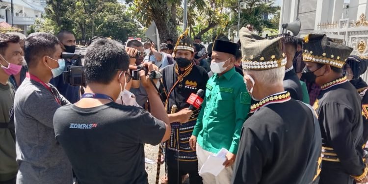 PT. DPM Diduga Zolimi Tanah Adat, Himmah Sumut Geruduk Kantor Gubernur Sumut…