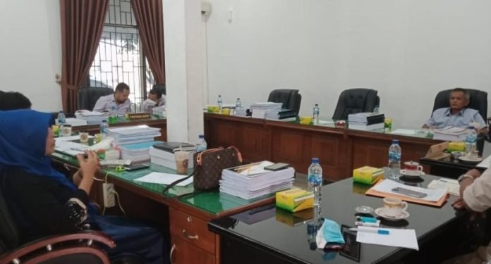 Selain Pengelolaannya Carut Marut, PAD Restribusi Parkir Tepi Jalan Menurun