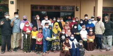Walikota Pematangsiantar Diwakili Kadis Kominfo Drs. L. Pardamean Manurung, MAP Hadiri Pemberian Santunan Kepada Anak Yatim/PIATU, Janda/Duda Anggota PWI Yang Terkena Dampak Covid-19
