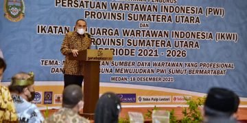 Pengurus PWI Sumut Periode 2021-2026 Dilantik, Gubsu Ajak  Kerja Sama Membangun Sumut