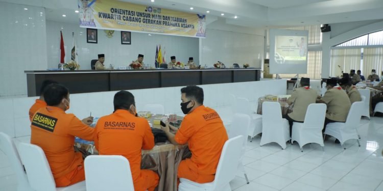 Bupati Asahan Sampaikan Materi Pada Orientasi Unsur Mabi Dan Mabiran Kwartir Cabang Gerakan Pramuka Asahan