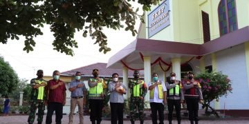 TNI/Polri Bersama Pemerintah Kabupaten Patroli Skala Besar Amankan Ibadah Natal di Gereja