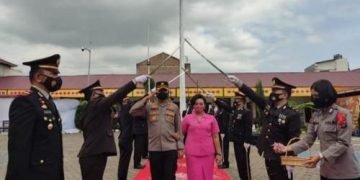 Sertijab Kapolres Tanah Karo dari AKBP Yustinus Setyo ke AKBP Ronny Nicholas Sidabutar