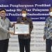 Wakil Walikota Togar Sitorus, SE.MM Terima Sertifikat dan Hasil Penilaian Kepatutan Standard Pelayanan Publik Tahun 2021