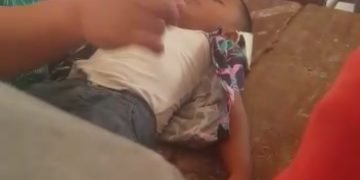 Bocah Cilik Kejang – Kejang lalu Pingsan Setelah Divaksin