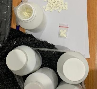 Bea Cukai Batam Gagalkan Penyelundupan Ribuan Butir Obat-Obatan Terlarang