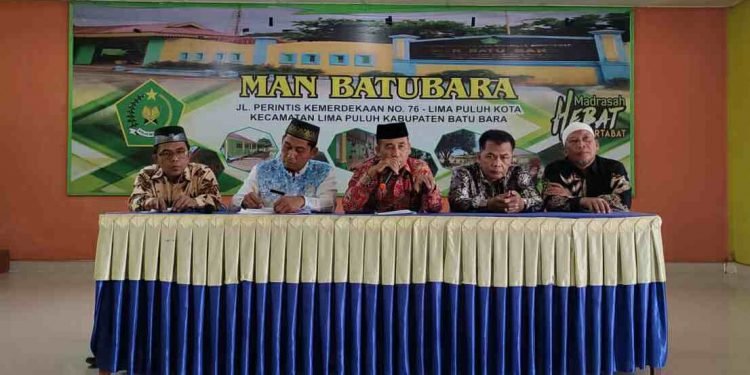 Kakan Kemenag Kabupaten Batu Bara Beri Pembinaan Kepada Guru MAN Batubara