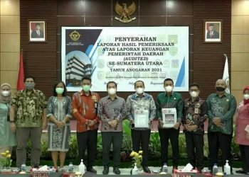 Ketua DPRD Batu Bara Dampingi Bupati Terima Opini WTP Ke-4 Kabupaten Batu Bara