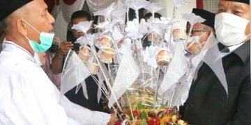 Bupati bersama Wakil Bupati Simalungun Tepung Tawari Calhaj Kabupaten Simalungun Tahun 2022