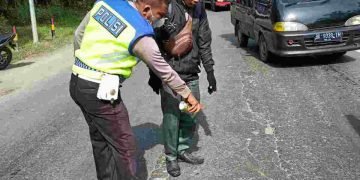 Laka di Laut Tador, Motor Kontra Truk Tangki, 1 Meninggal Dunia