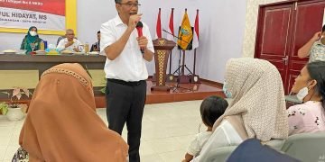Anggota DPR RI Fraksi PDI Perjuangan Bagikan Makanan Tambahan Ibu Hamil di Batu Bara