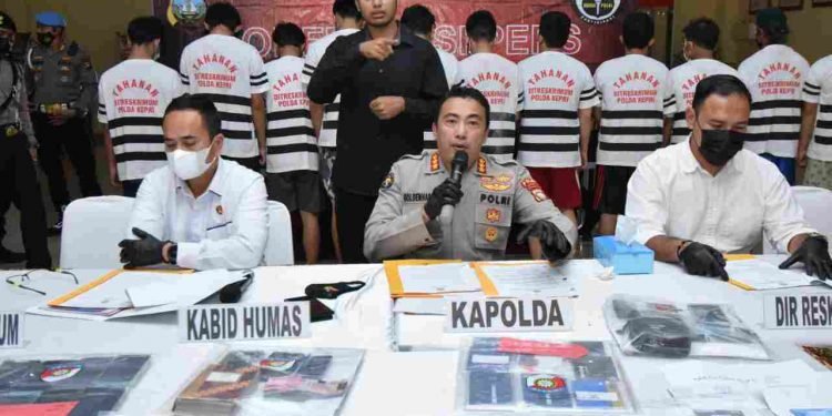 Polda Kepri Gencar Berantas Judi, 12 Tersangka Diamankan