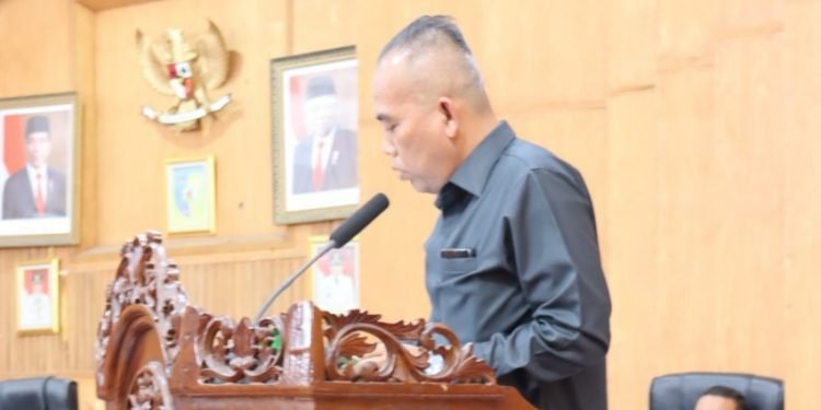 Rapat Paripurna DPRD Batu Bara Setujui Dua Ranperda